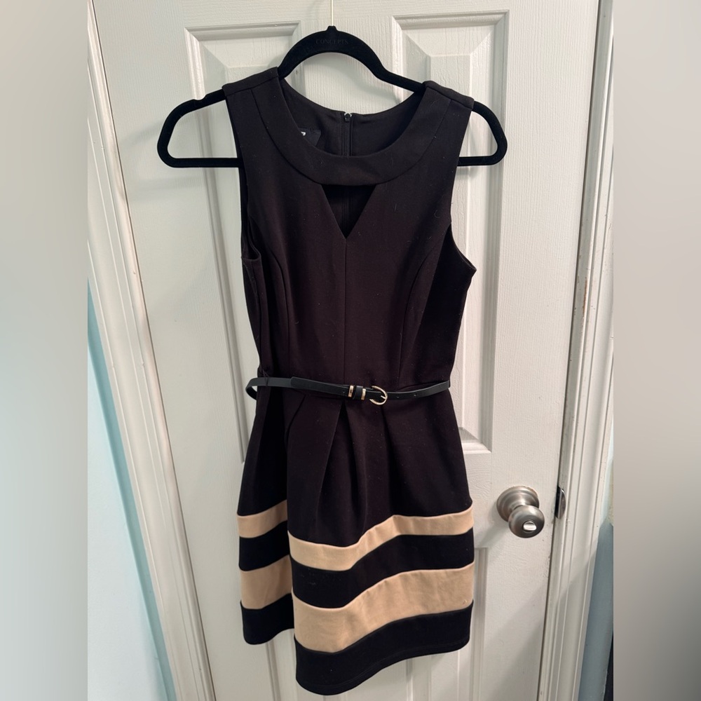 Iz Byer Sophisticated Black & Tan Dress | Career Wear | Date Night | Size 1